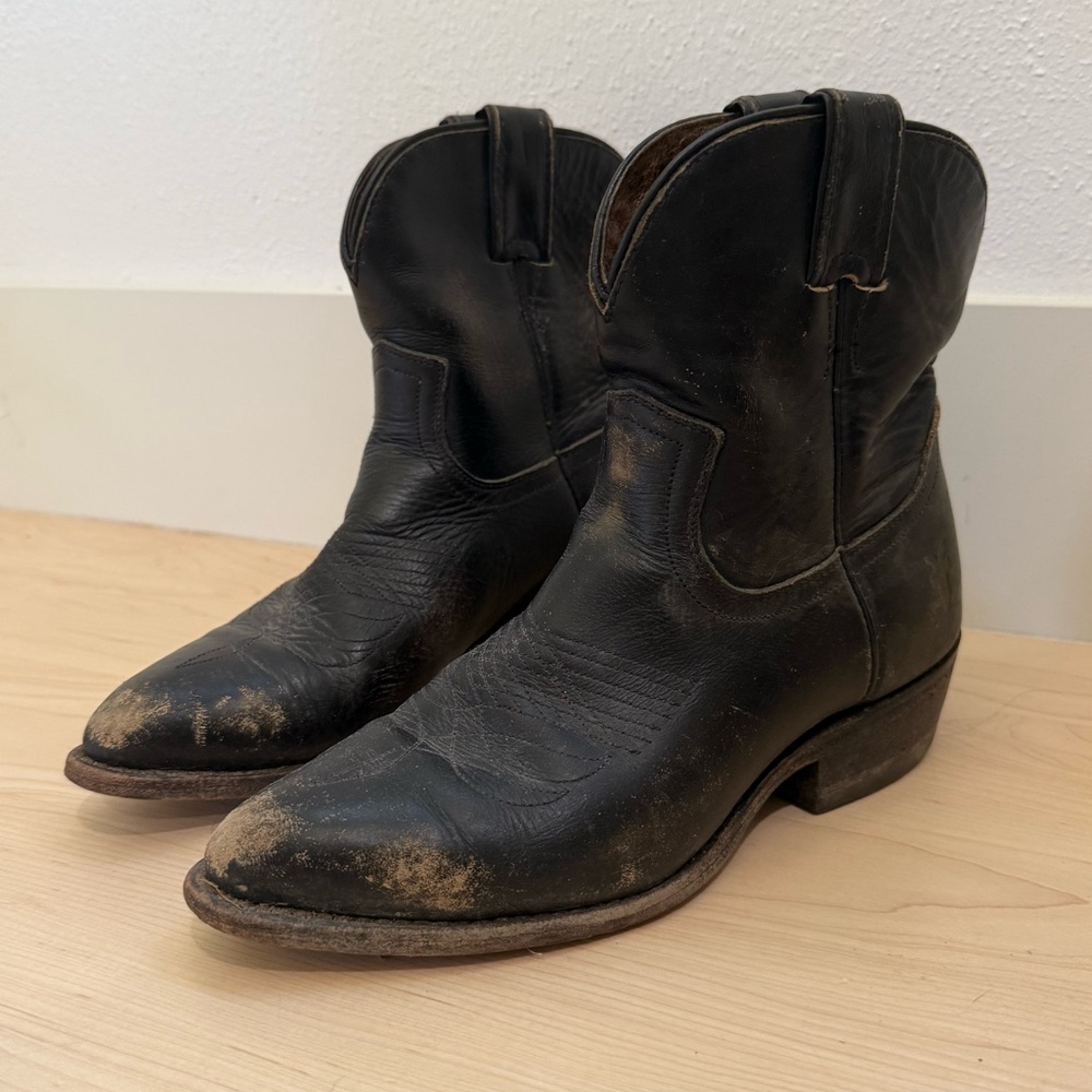 Vintage Frye short black Billy pull on cowboy boots